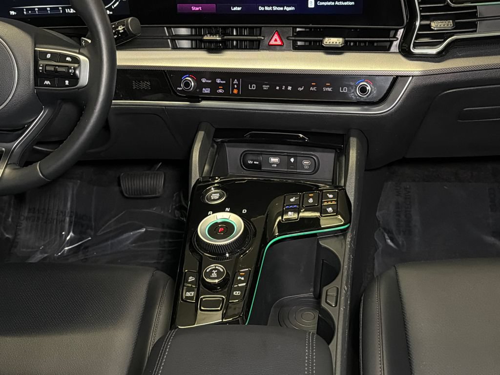 Certified 2025 Kia Sportage SX Prestige AWD/4WD image 19