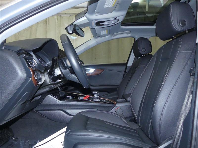 Used 2023 Audi A4 2.0T Premium w/ Convenience Package AWD/4WD image 20