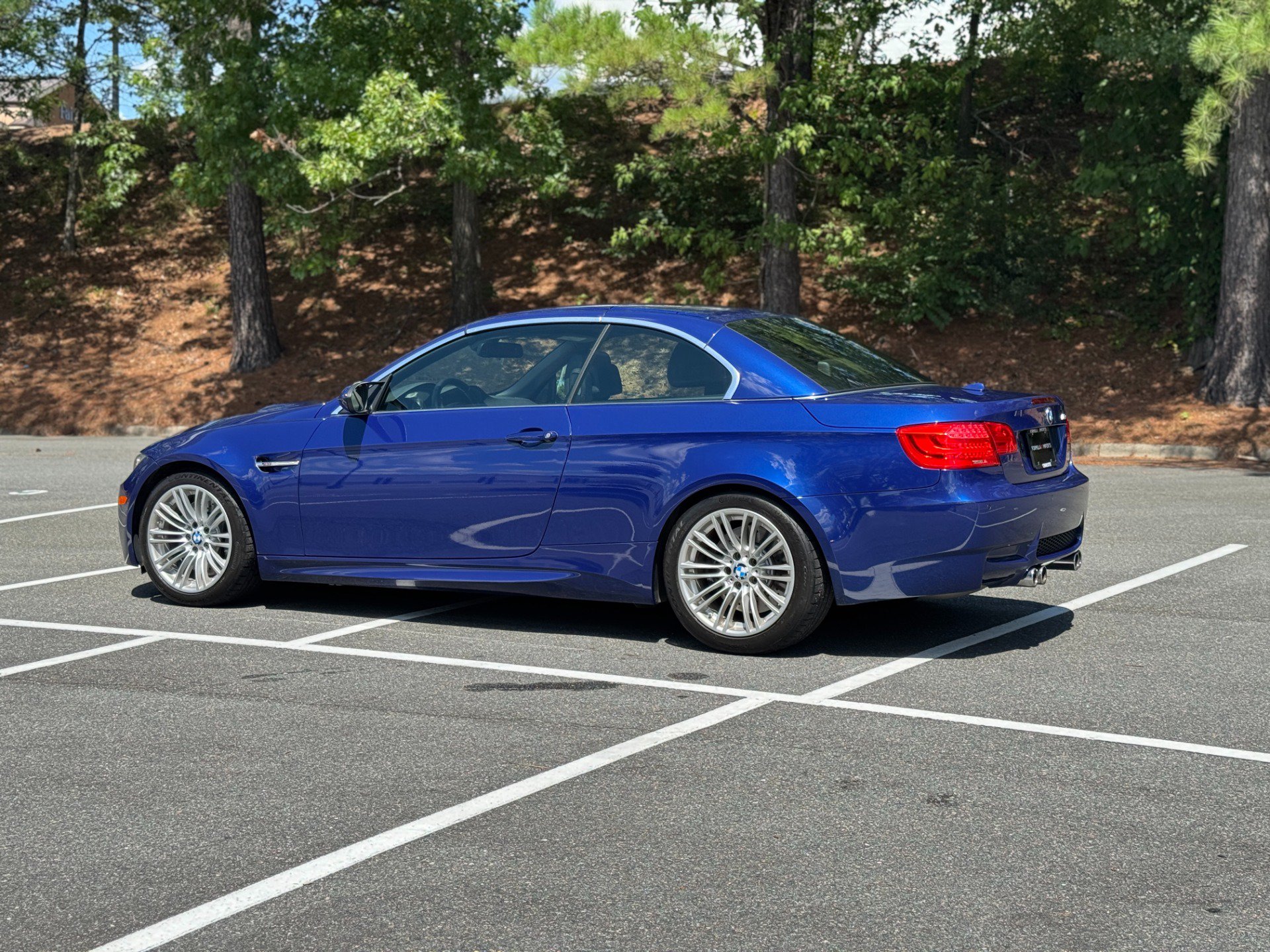 Used 2012 BMW M3 Convertible RWD image 7