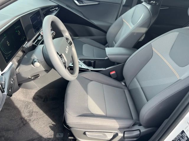 New 2026 Kia Niro LX FWD image 13