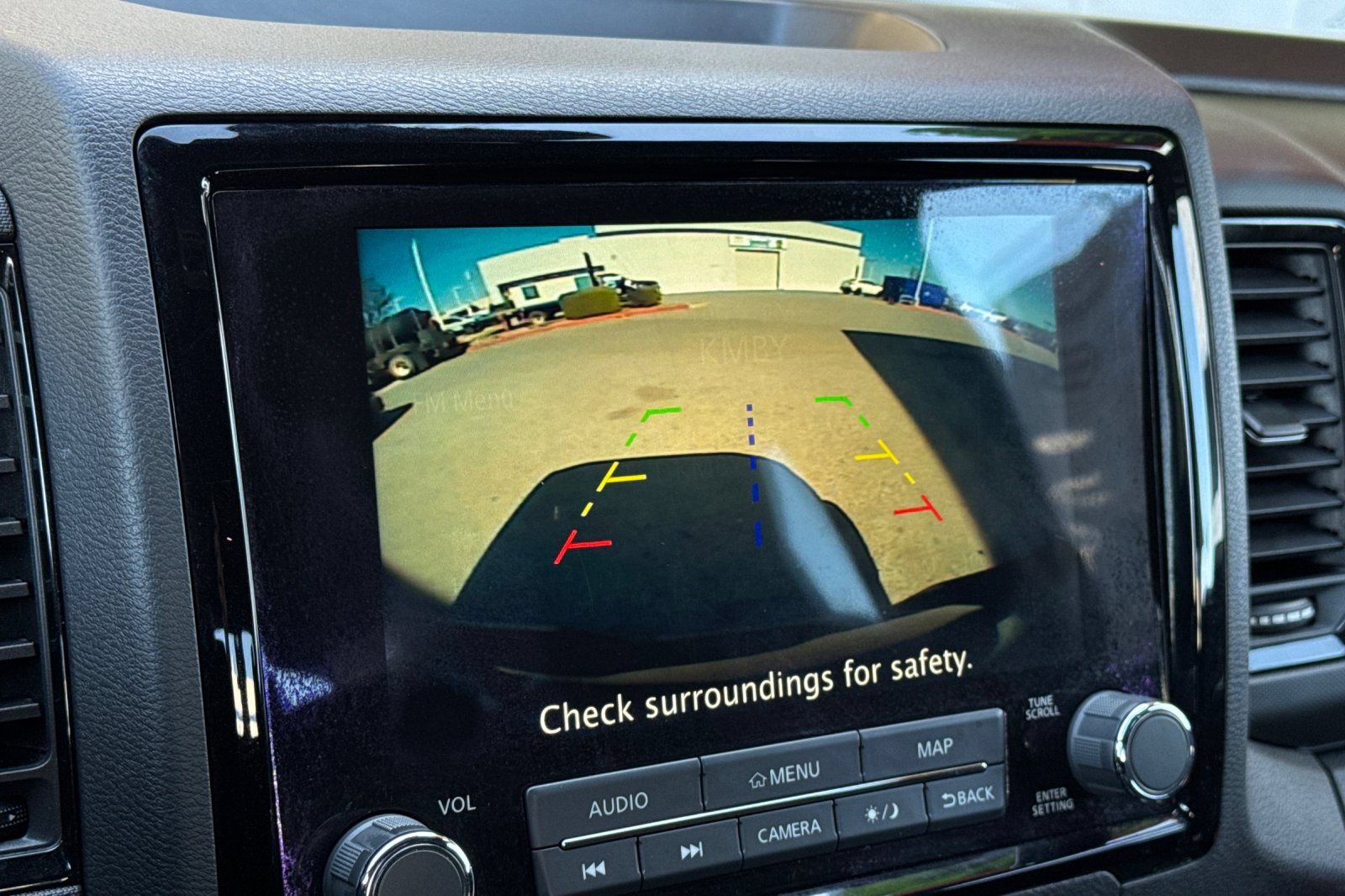 Used 2022 Nissan Frontier Pro-X RWD image 21