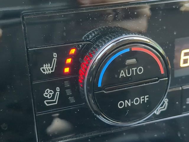 Used 2021 Nissan Armada Platinum w/ Captain's Chairs Package image 29