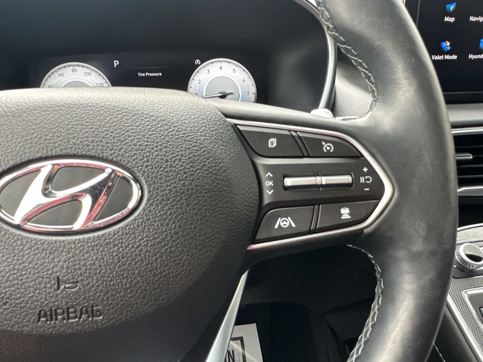Used 2023 Hyundai Santa Fe Limited AWD/4WD image 60