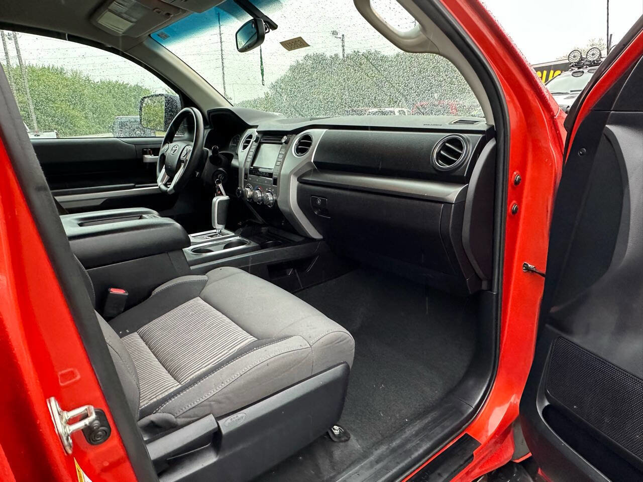 Used 2016 Toyota Tundra SR5 image 27