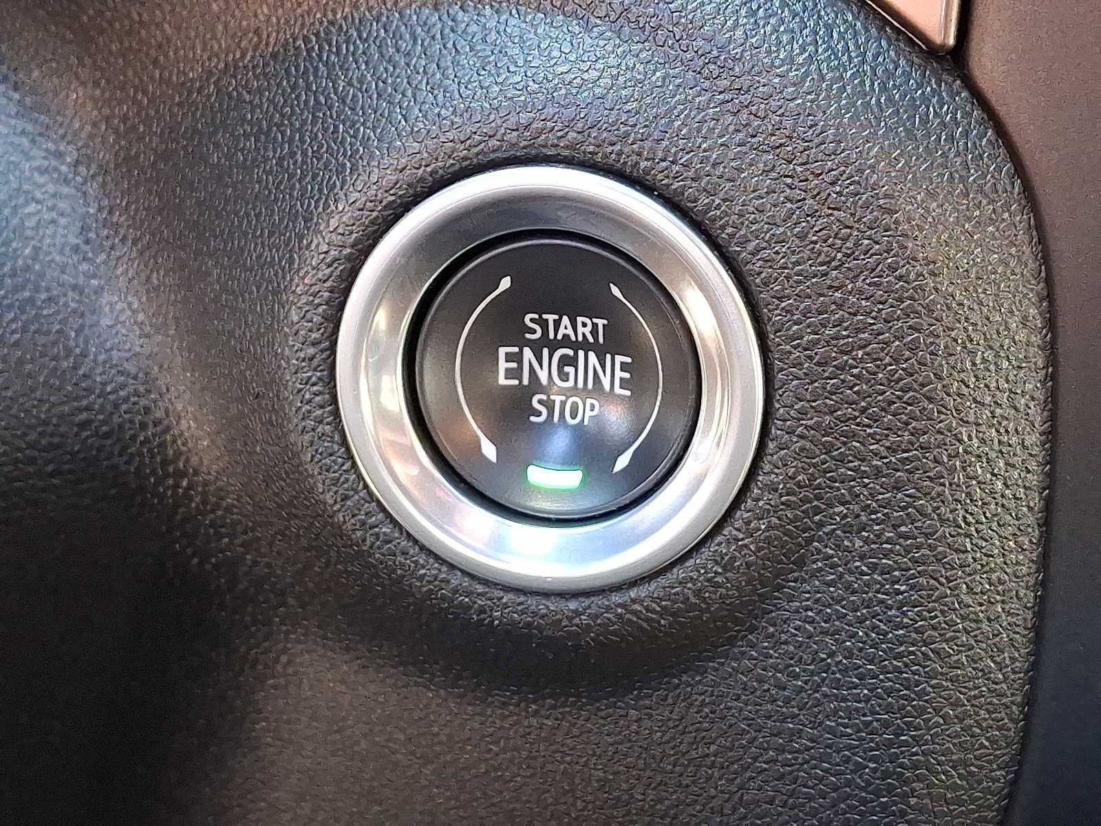 Used 2019 Chevrolet Silverado 1500 High Country image 22