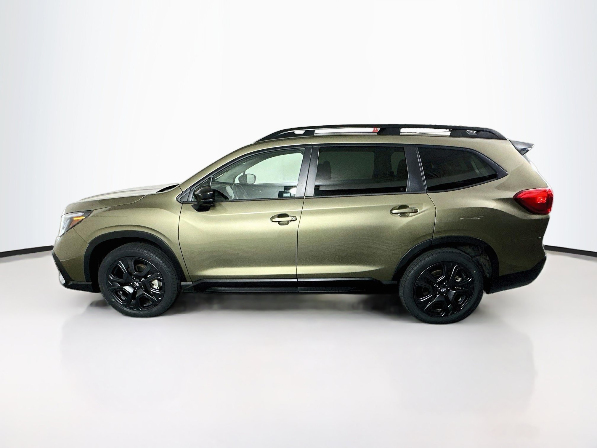 Used 2024 Subaru Ascent Onyx Edition AWD/4WD image 8