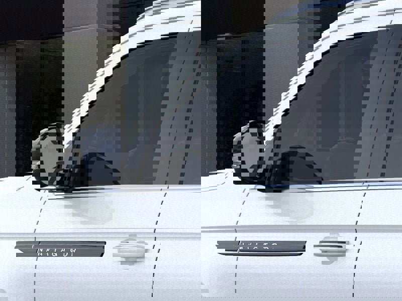 New 2026 Lincoln Navigator L Black Label image 20