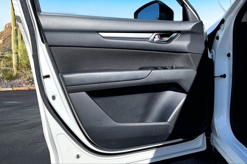 Used 2017 MAZDA CX-5 Sport image 22