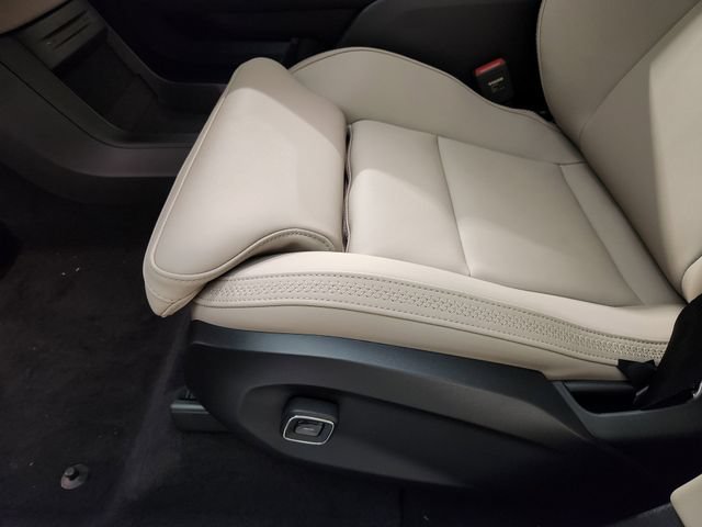 New 2026 Volvo EX90 Plus RWD image 21