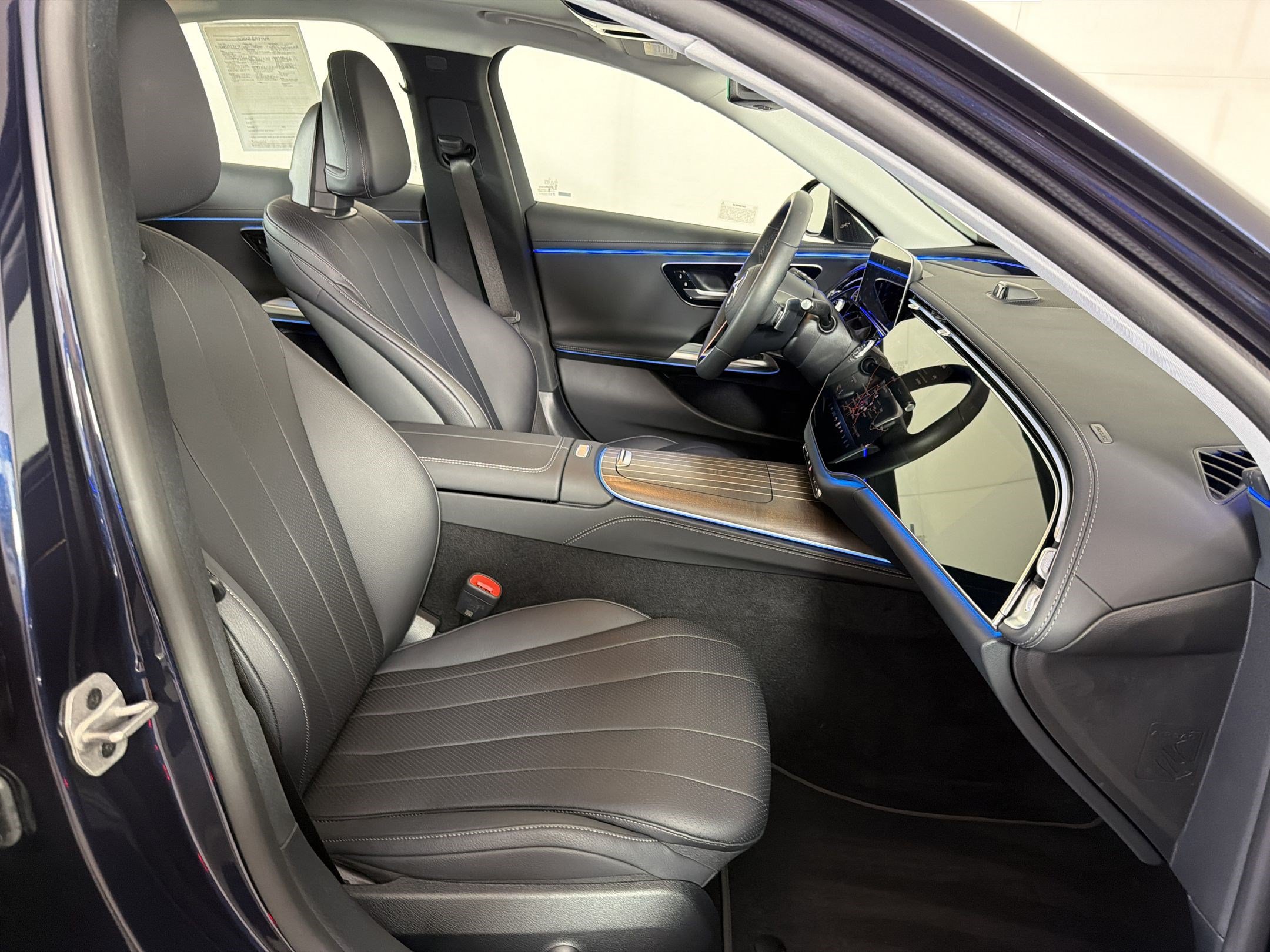 Certified 2024 Mercedes-Benz E 450 4MATIC Sedan image 24