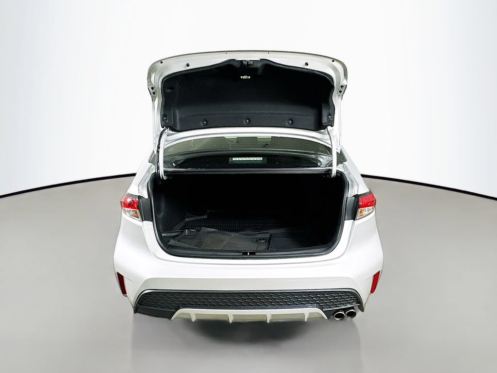 Used 2022 Toyota Corolla SE FWD image 32