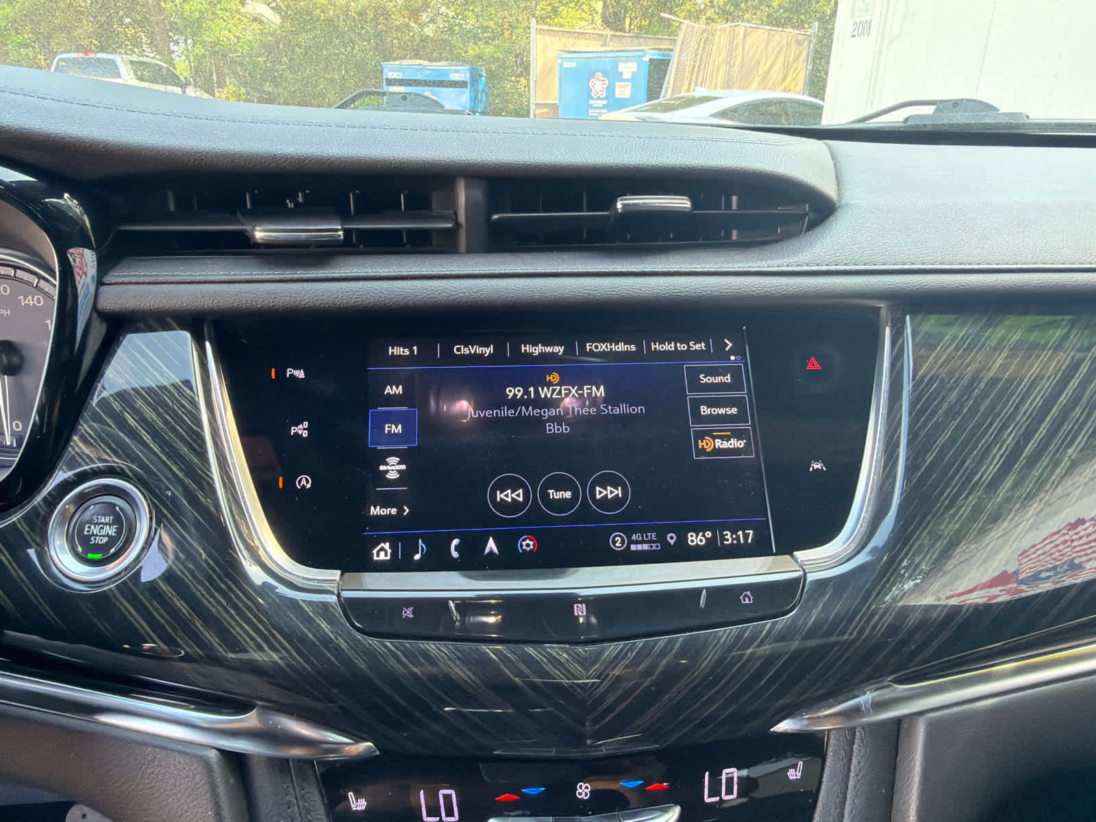 Used 2021 Cadillac XT6 Premium Luxury AWD/4WD image 26