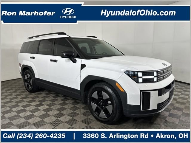 Used 2025 Hyundai Santa Fe SEL FWD image 1