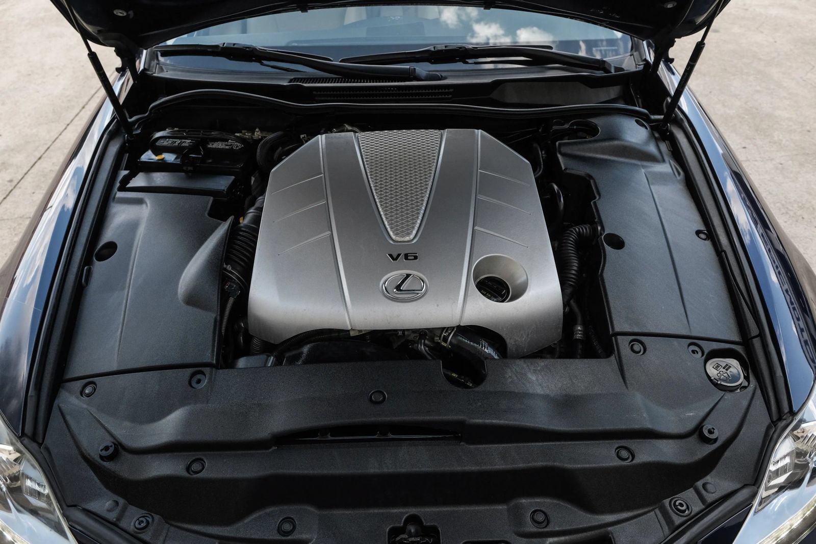 Used 2015 Lexus IS 350C w/ Navigation System Package RWD image 39