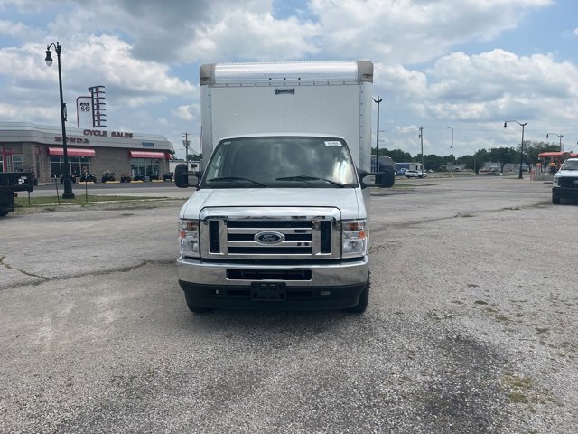 New 2025 Ford E-450 and Econoline 450 Super Duty w/ Power Equipment Group image 2
