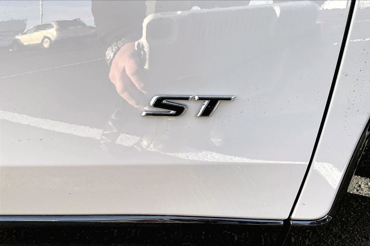 New 2026 Buick Envista Sport Touring w/ Studio Series image 10