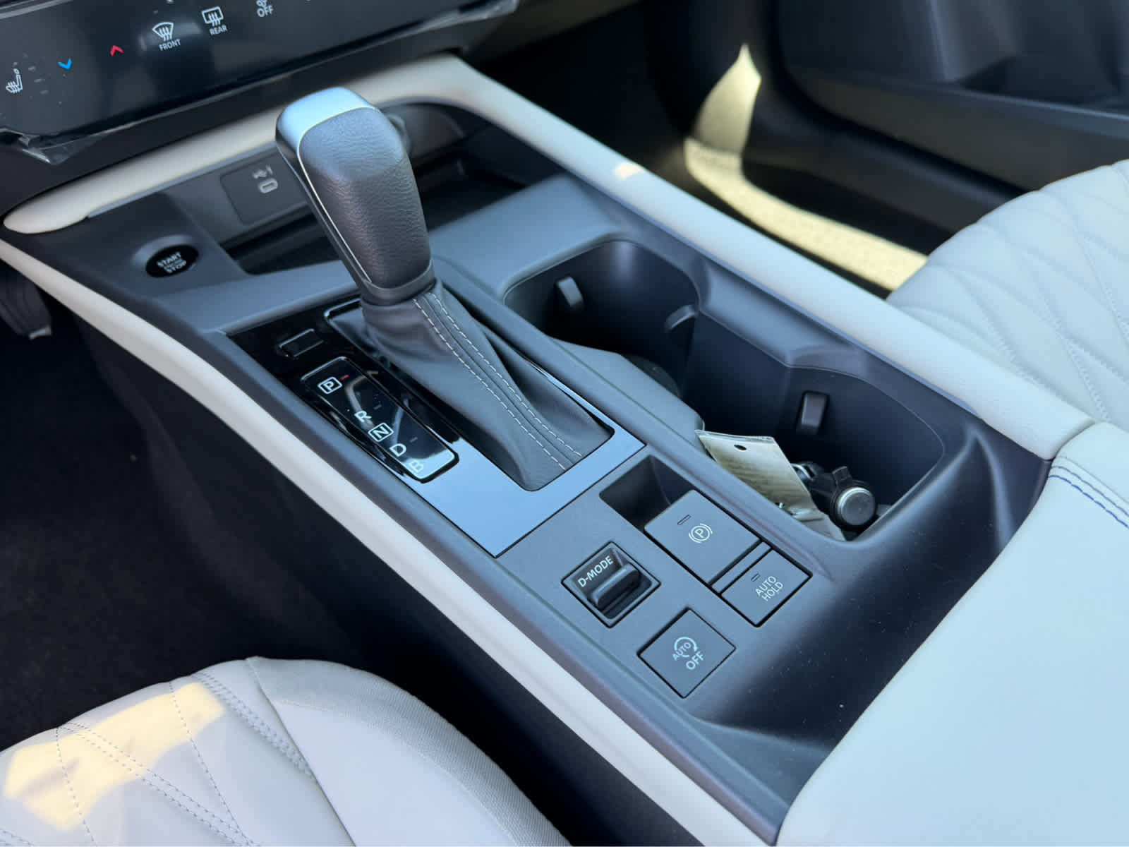 New 2026 Nissan Sentra SL FWD image 17