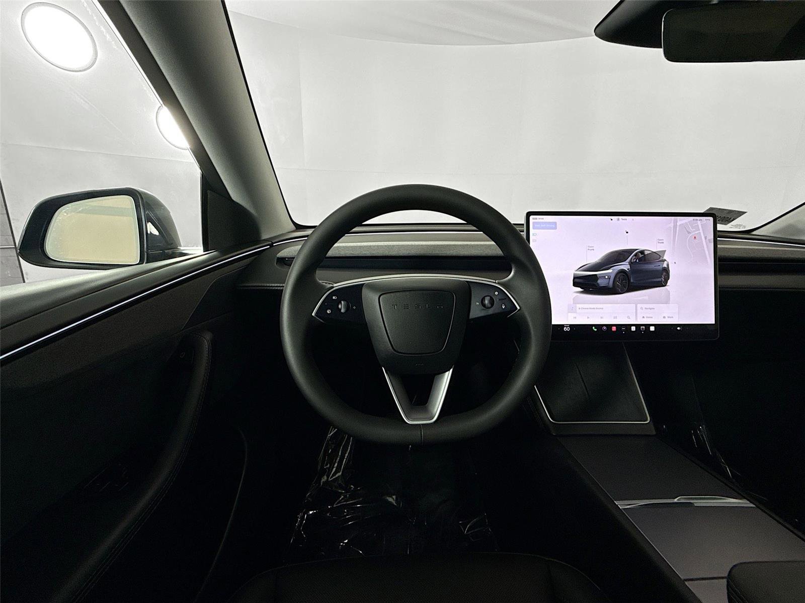 Used 2026 Tesla Model Y Long Range image 3