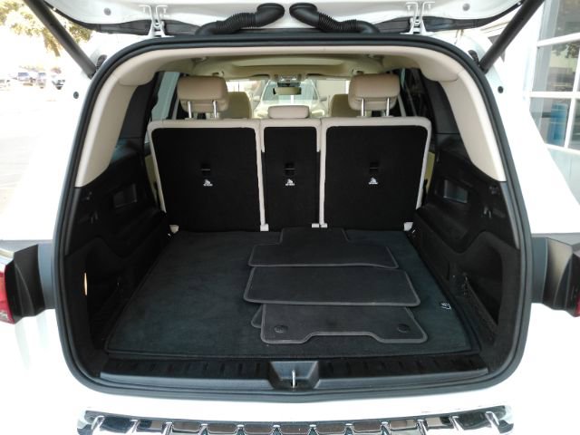 Used 2022 Mercedes-Benz EQB 300 4MATIC image 25