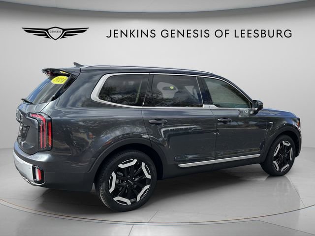 Used 2024 Kia Telluride EX image 4