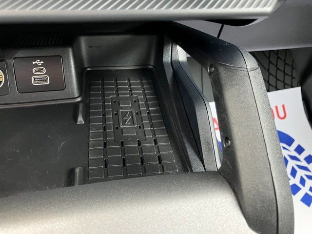 Used 2025 Ford Bronco Sport Badlands image 16