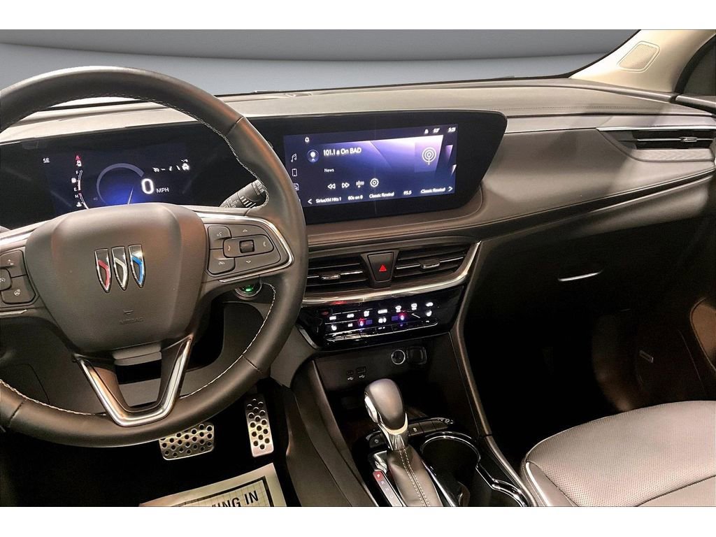 Used 2024 Buick Encore GX Avenir w/ Avenir Technology Package AWD/4WD image 8