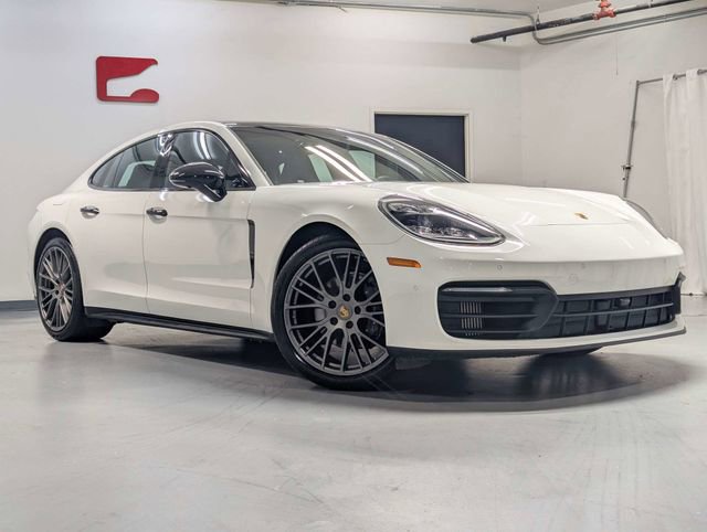 Used 2022 Porsche Panamera 4 Platinum Edition image 2