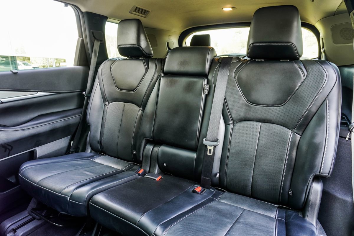 Certified 2023 INFINITI QX60 Luxe w/ Cargo Package image 41