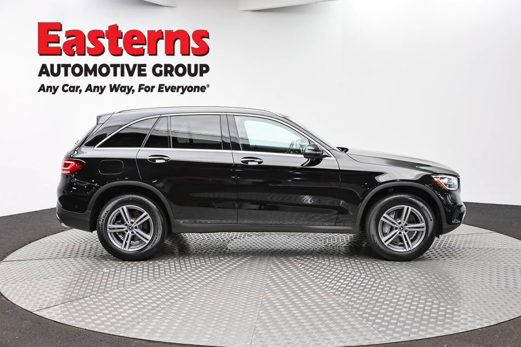 Used 2021 Mercedes-Benz GLC 300 4MATIC w/ Multimedia Package image 4