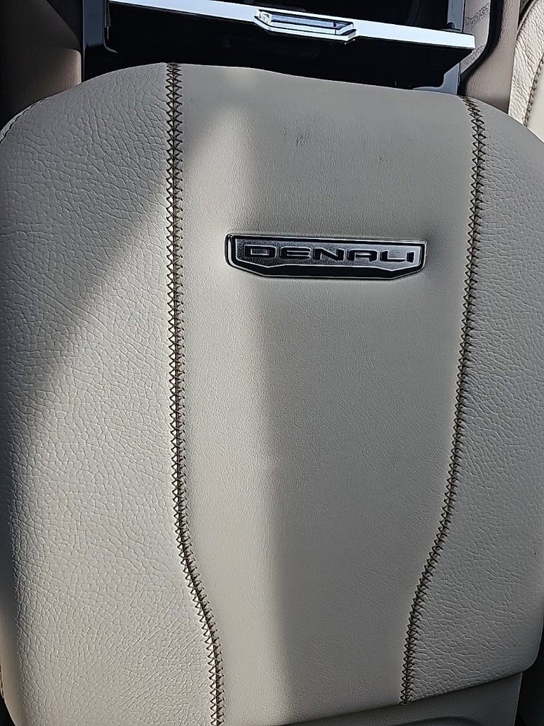 New 2026 GMC Yukon Denali image 26