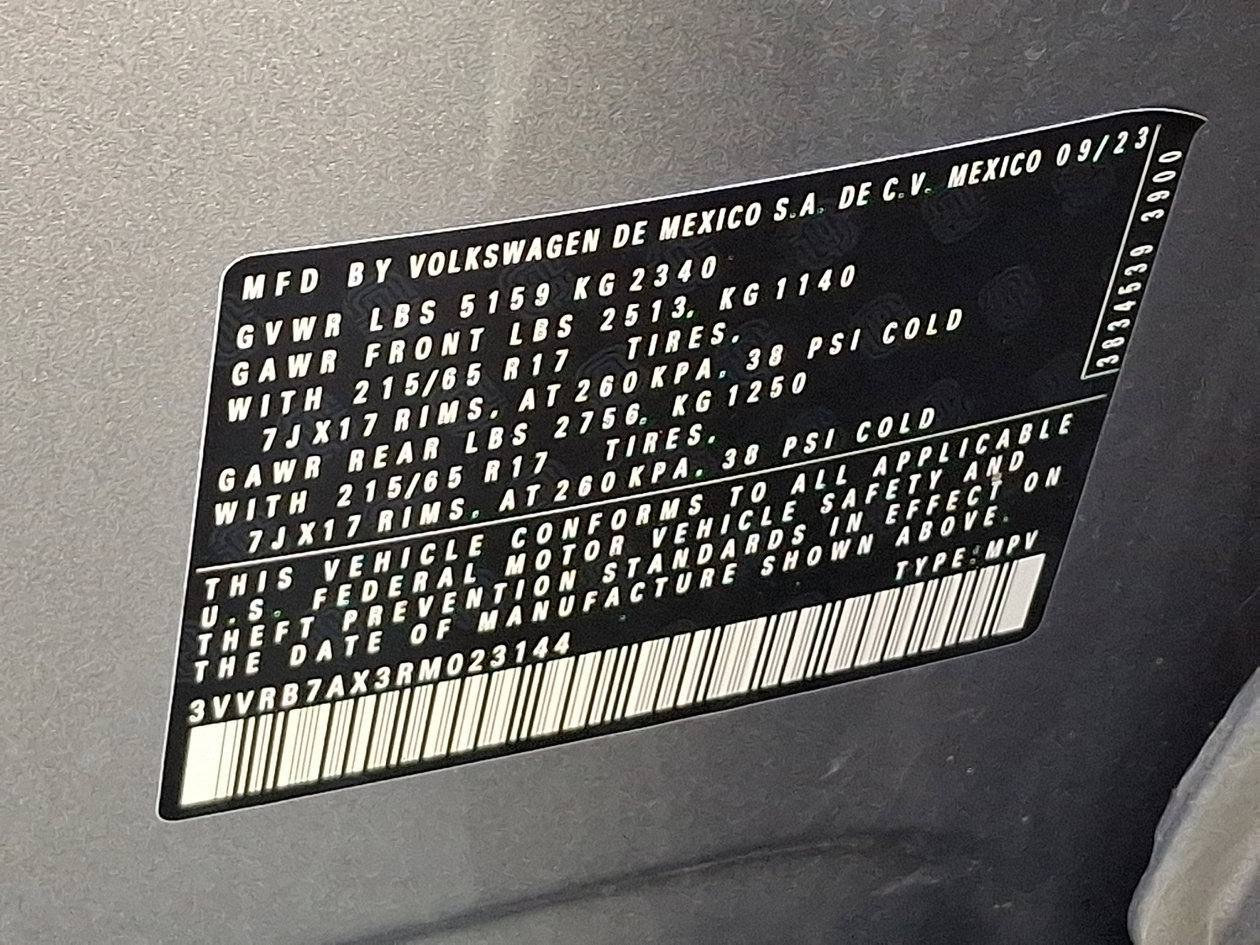 Certified 2024 Volkswagen Tiguan S FWD image 28