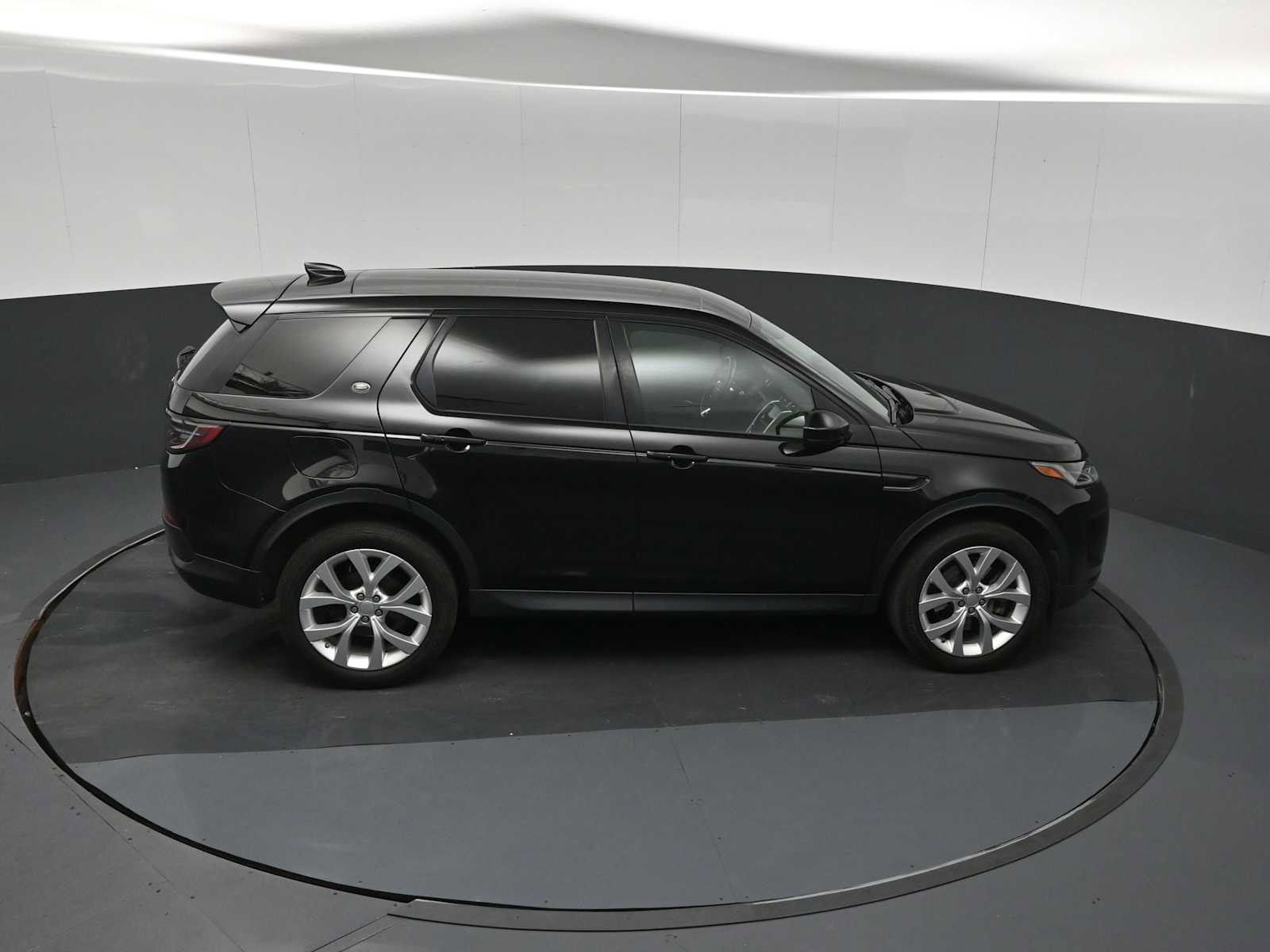 Used 2020 Land Rover Discovery Sport SE AWD/4WD image 36