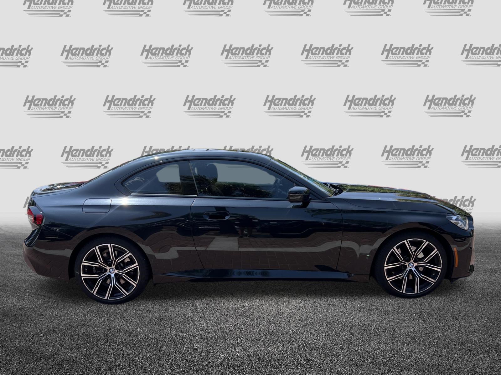 Used 2023 BMW 230i Coupe w/ Premium Package RWD image 11
