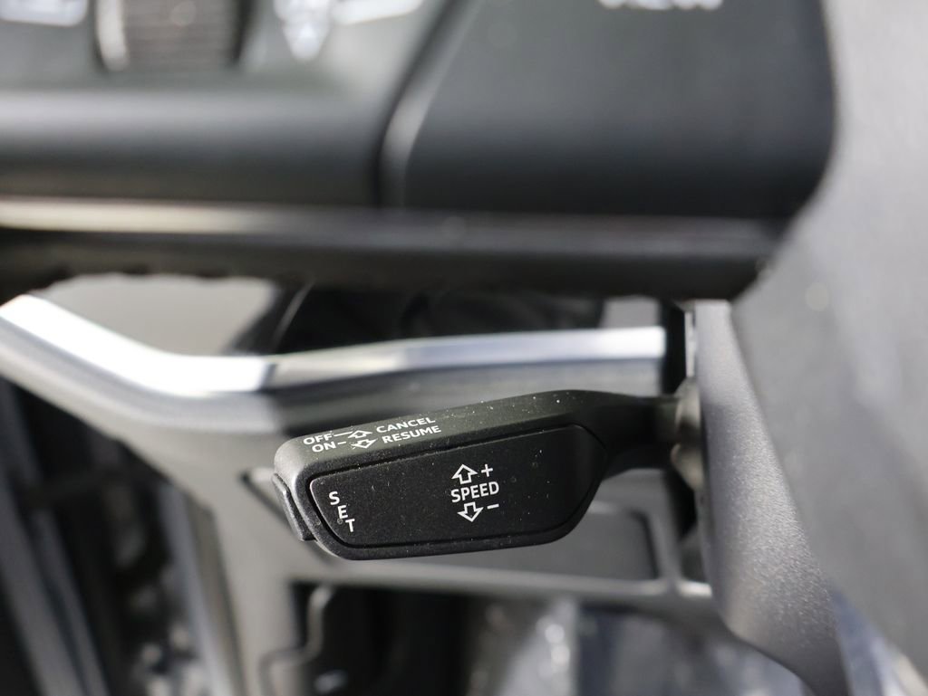 Used 2020 Audi Q3 2.0T Premium Plus image 28