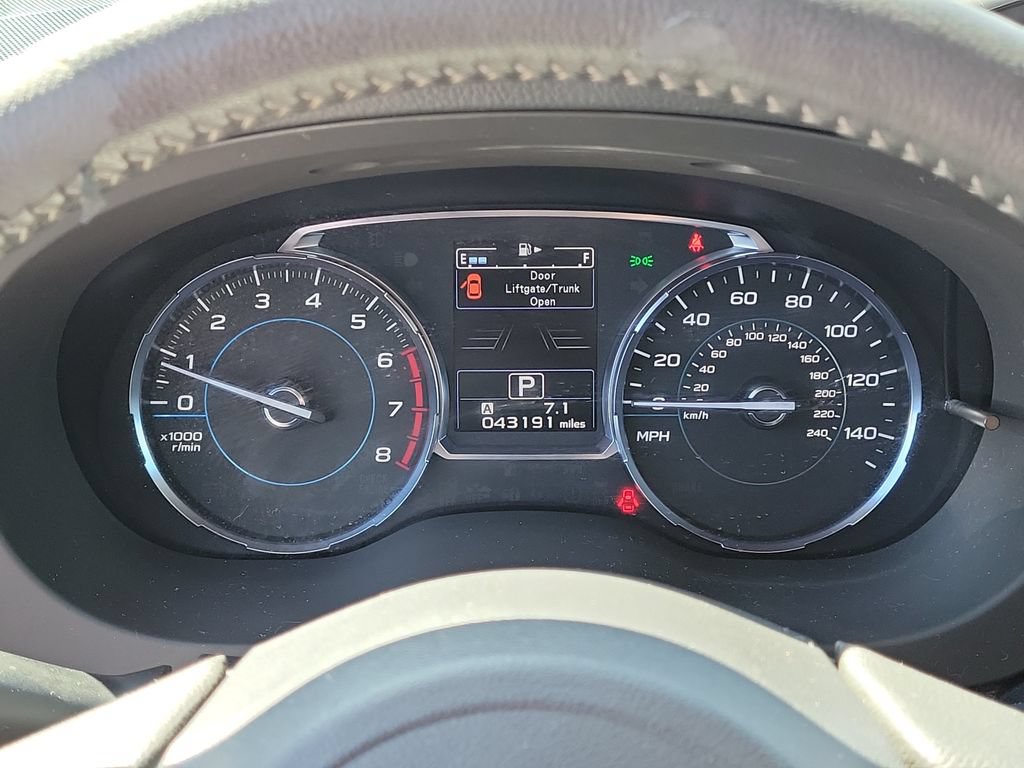 Used 2018 Subaru Forester 2.5i Touring AWD/4WD image 31