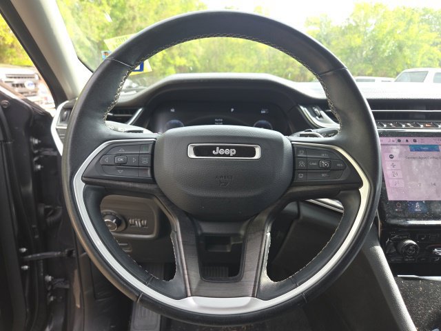 Used 2022 Jeep Grand Cherokee L Limited RWD image 7