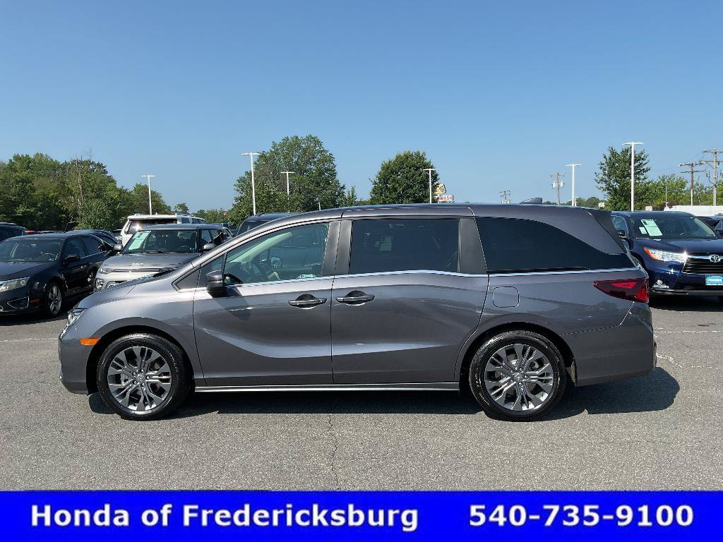 Certified 2026 Honda Odyssey Touring image 2