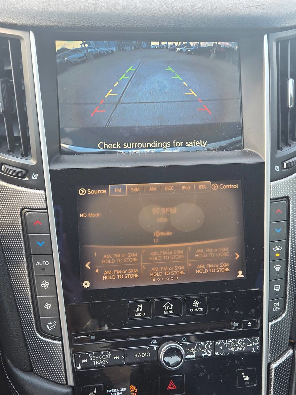 Used 2014 INFINITI Q50 Premium w/ Navigation Package RWD image 10