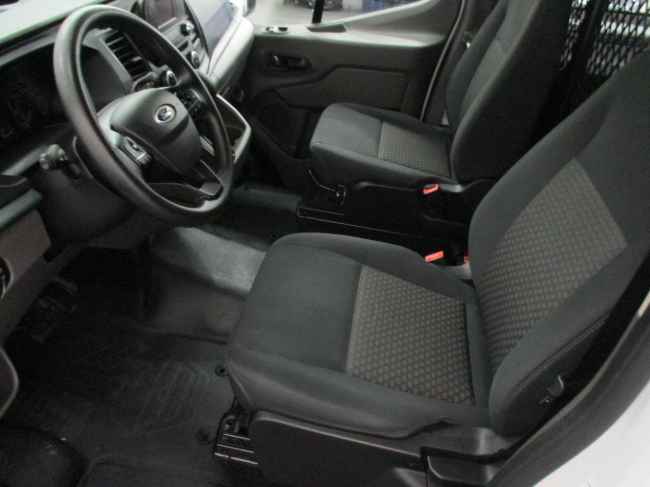 Used 2024 Ford Transit 250 Low Roof w/ Exterior Upgrade Package image 9