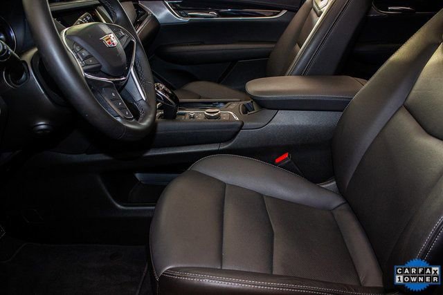 Certified 2025 Cadillac XT5 Premium Luxury image 20