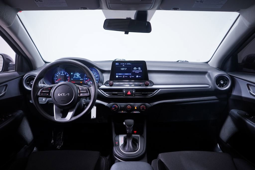 Used 2024 Kia Forte LXS image 10