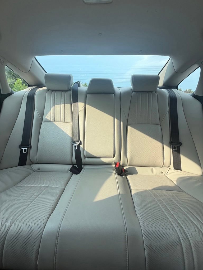Used 2018 Honda Accord EX-L image 14