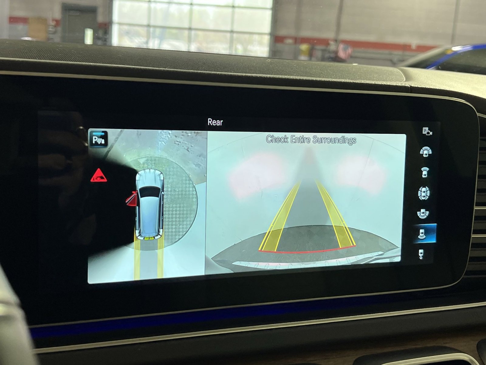 Used 2020 Mercedes-Benz GLS 450 4MATIC image 19