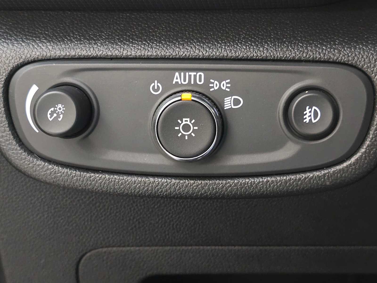 Used 2021 Chevrolet TrailBlazer RS w/ Sun and Liftgate Package AWD/4WD image 18