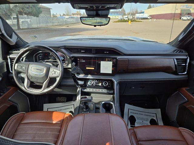 Used 2024 GMC Sierra 1500 Denali Ultimate image 4
