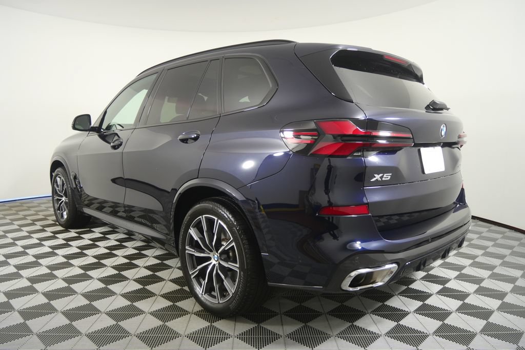 Certified 2026 BMW X5 xDrive40i AWD/4WD image 3