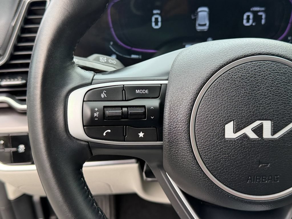 Certified 2024 Kia Sportage EX AWD/4WD image 18
