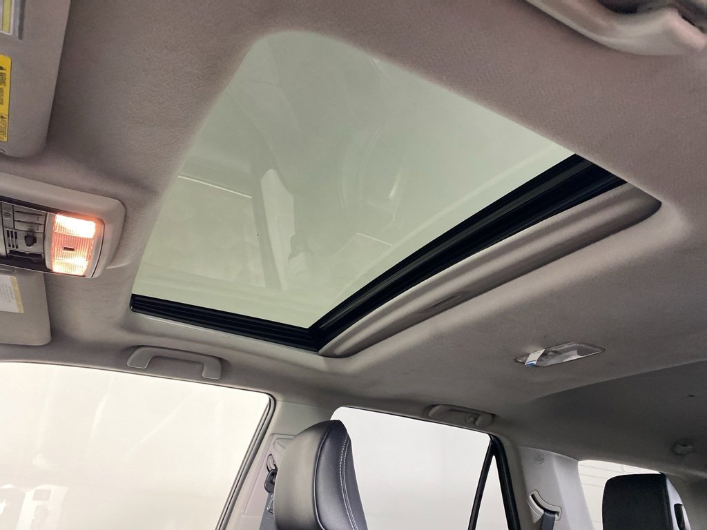 Used 2018 Toyota 4Runner Limited image 16