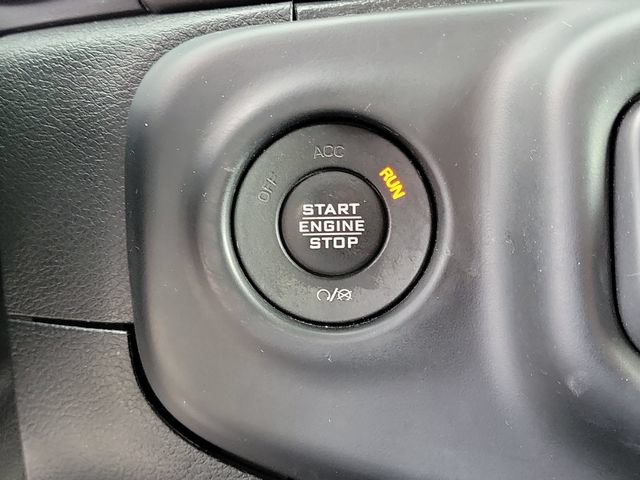 Used 2020 Jeep Wrangler Unlimited Sport AWD/4WD image 28