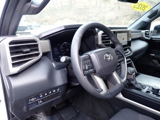 Certified 2025 Toyota Sequoia SR5 image 15